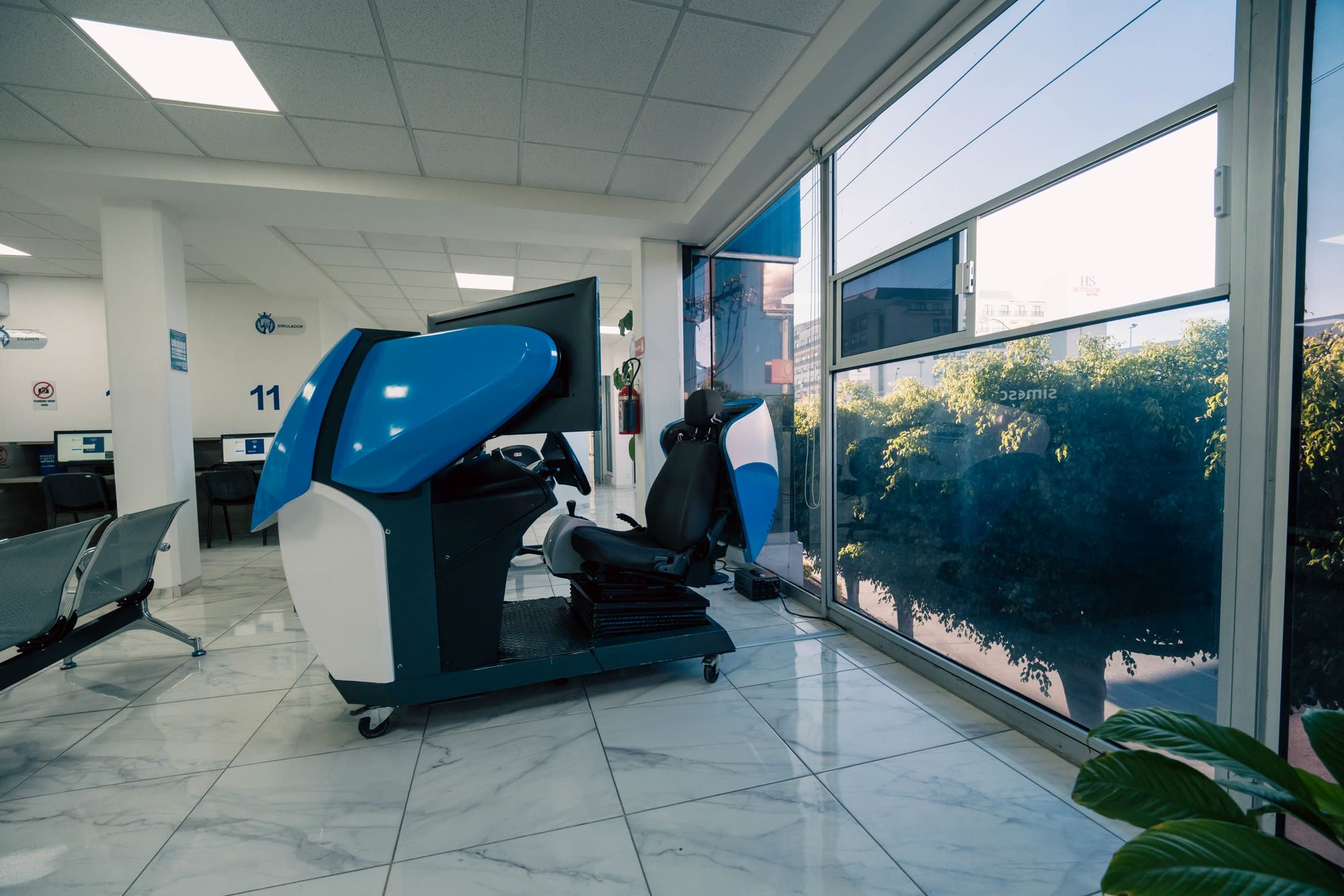 Guanajuato driver's license office with a car simulator from the state Ministry of Security