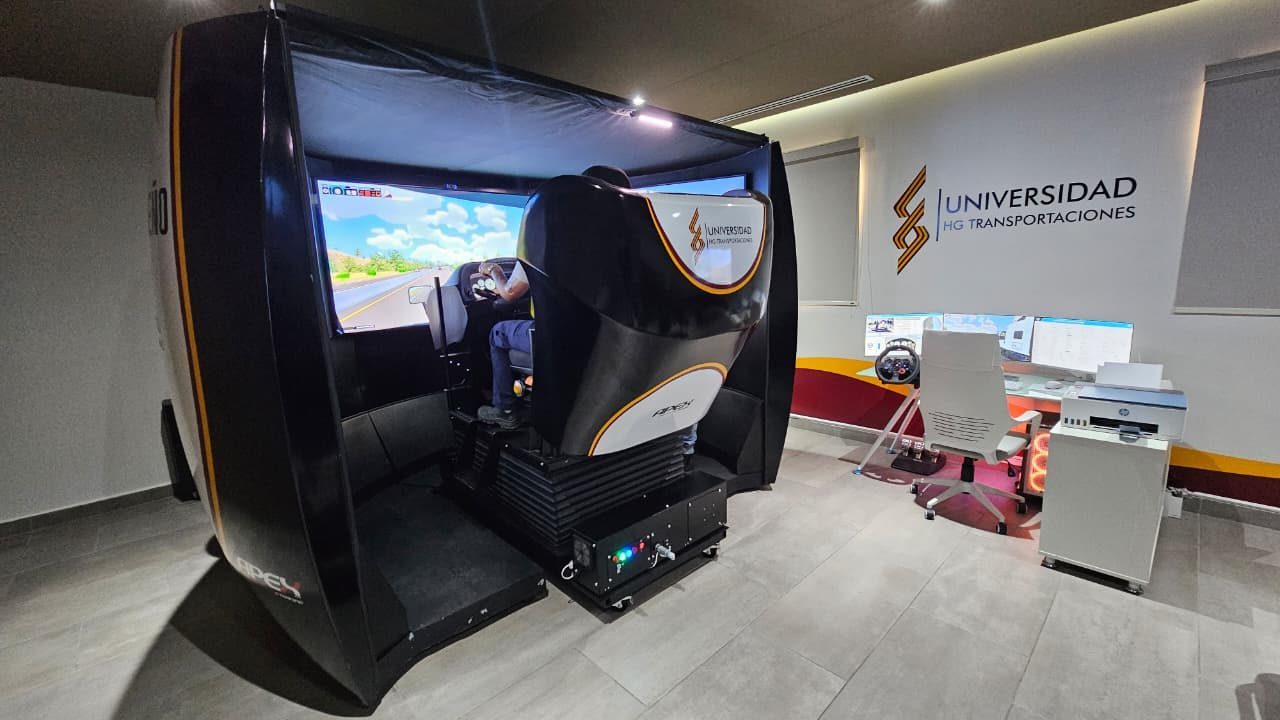Universidad HG Transportaciones Bets on 2 Simulators to Transform Driver Training in Nuevo León