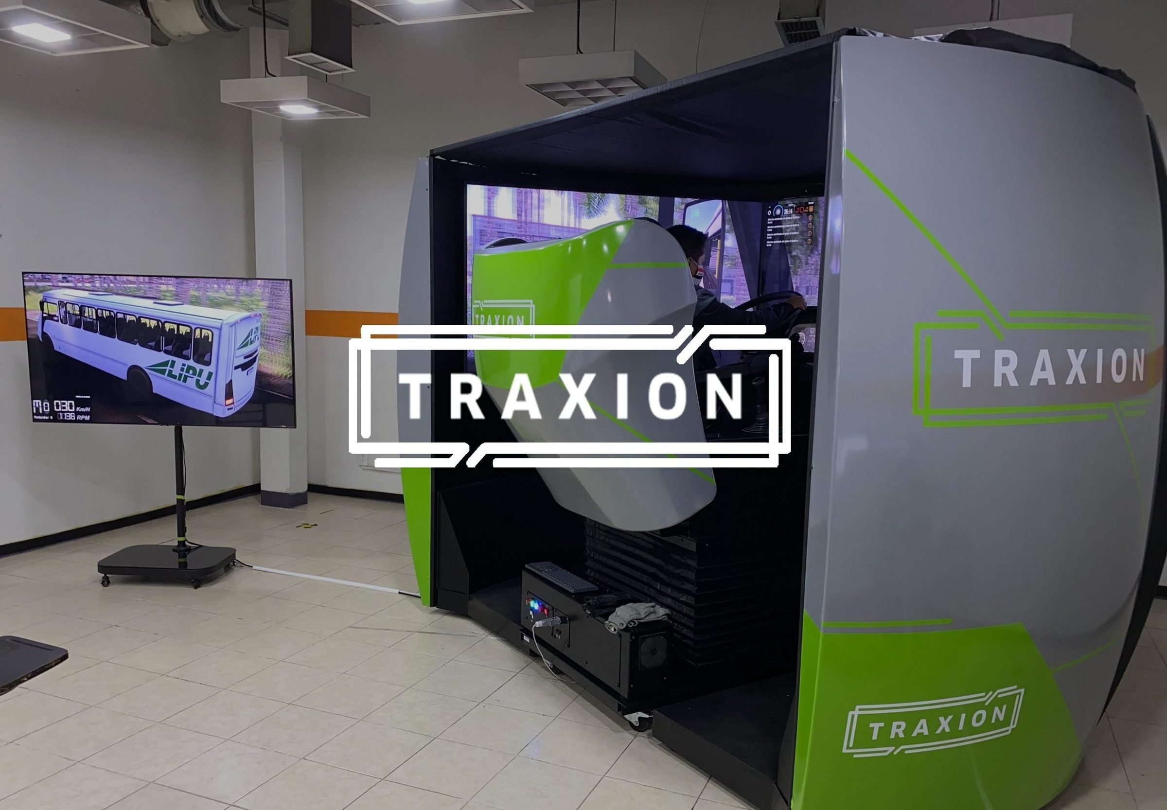 TRAXIÓN ADVANCES ROAD SAFETY IN TRUCKING